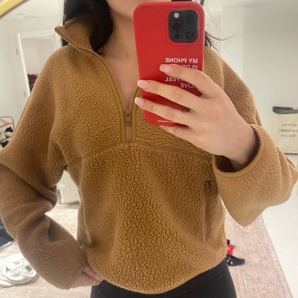 TNA Sweaters - TNA crop sweatshirt